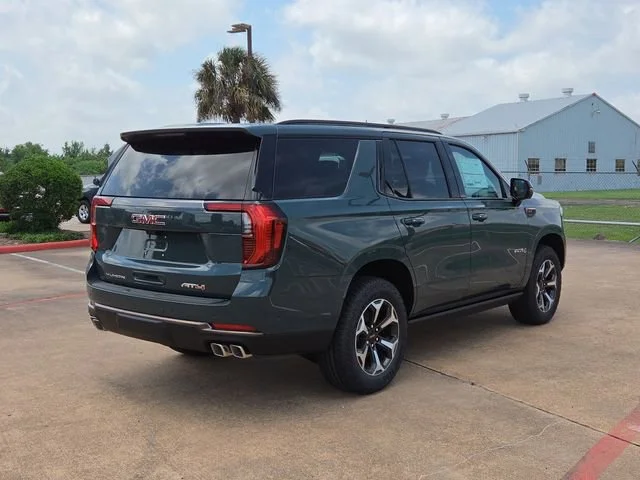 2026 GMC Yukon AT4 Ultimate - Photo 6