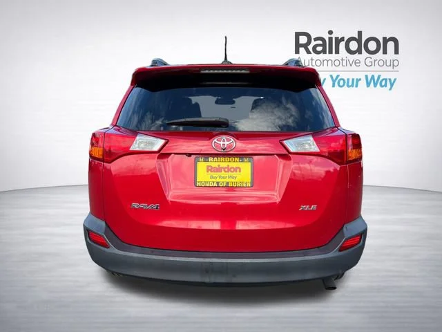 Used 2013 Barcelona Red Metallic Toyota XLE image 6