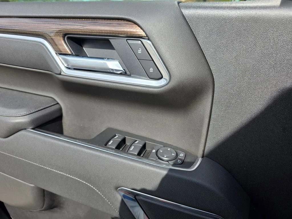 2026 Chevrolet Silverado 1500 LT - Photo 12