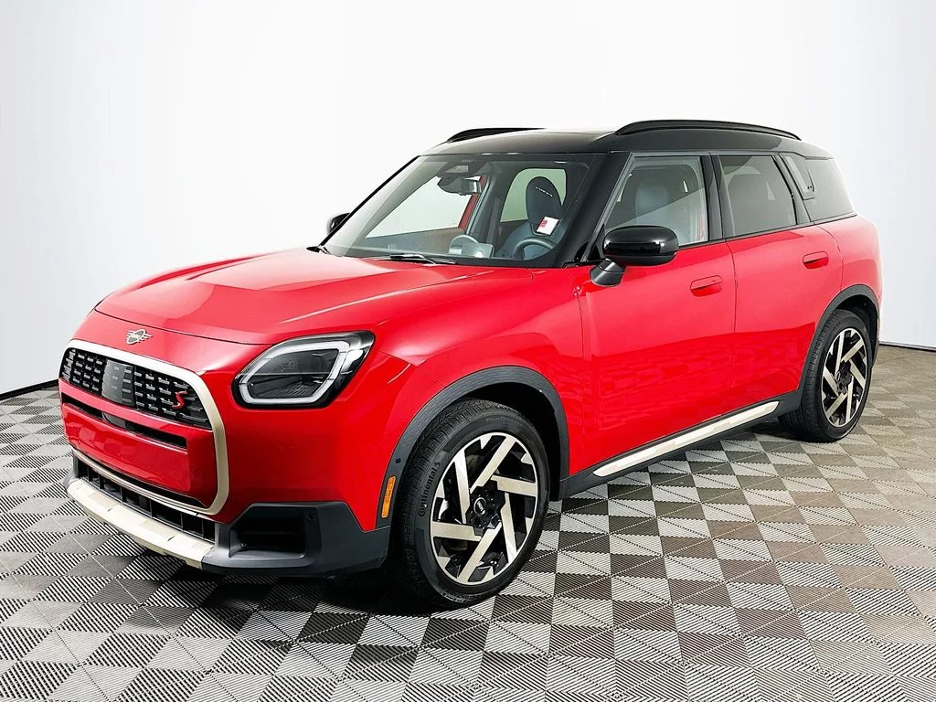 2025 MINI Countryman S ALL4's photo