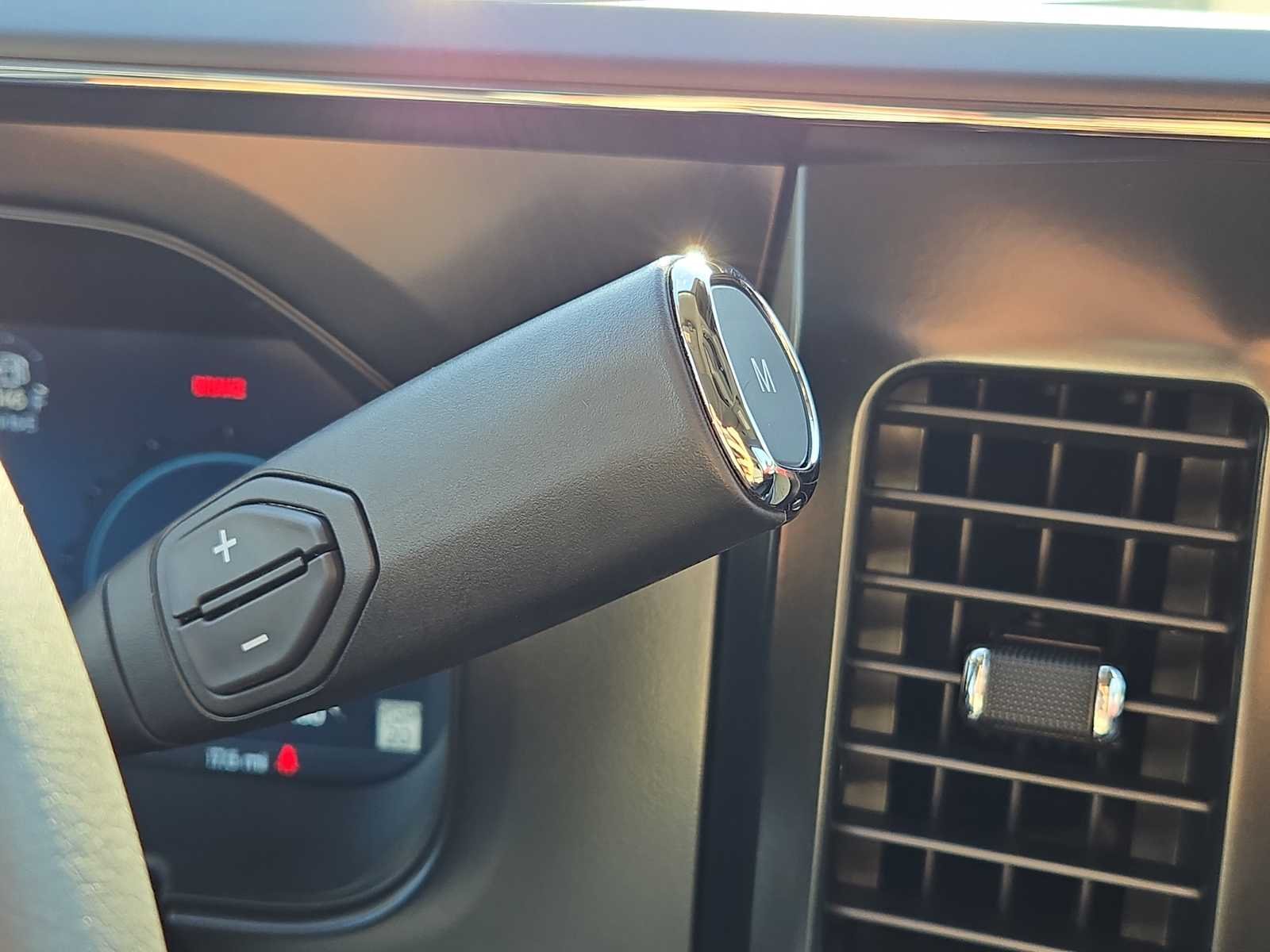New 2026 Agate Black Metallic Ford F-250® Lariat® image 6