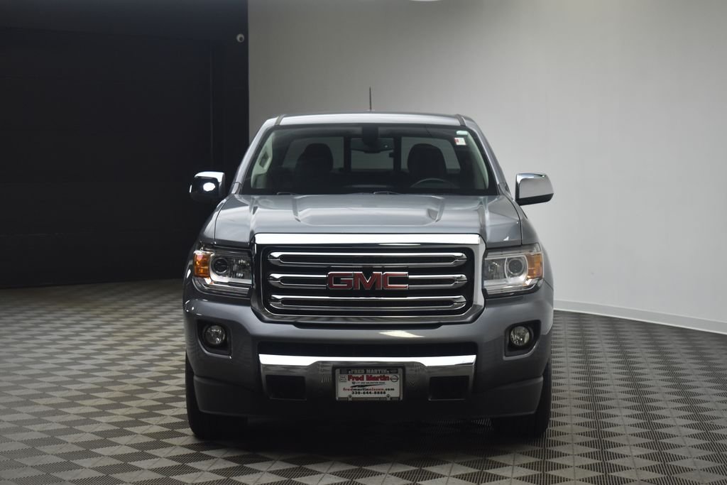 Used 2018 Gray GMC SLT image 14