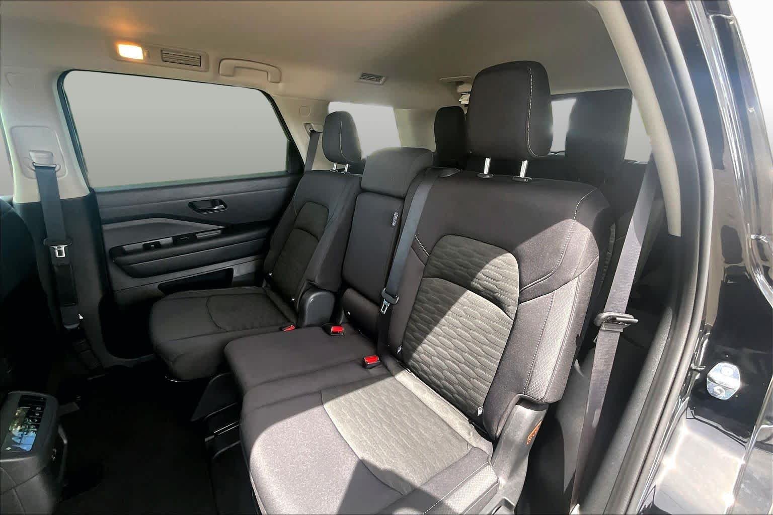 Used 2024 Super Black Nissan SV image 19