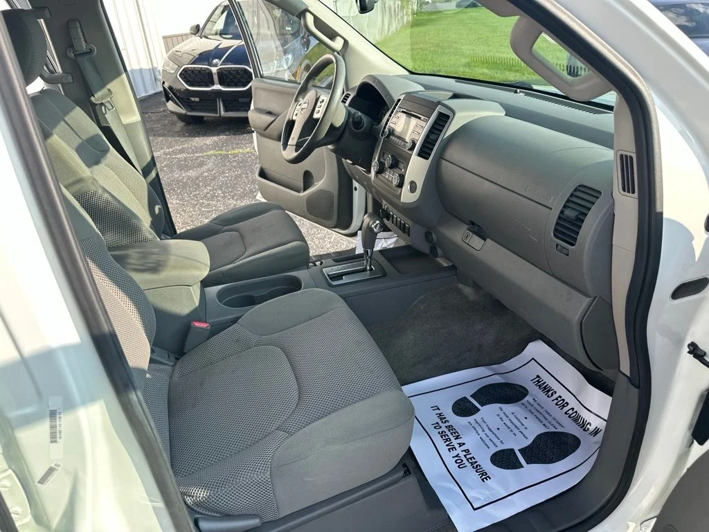 Used 2014 White Nissan SV image 20