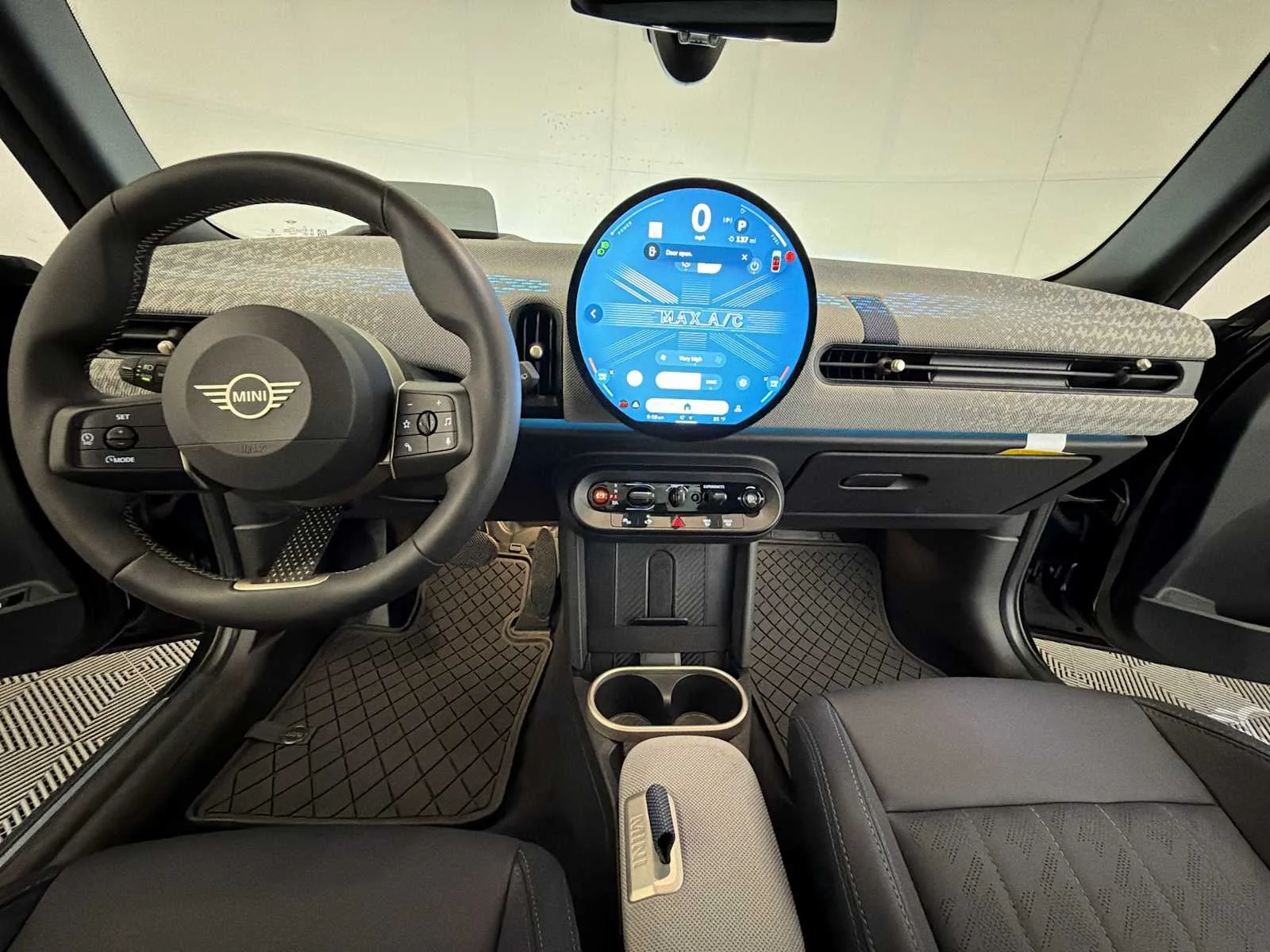 2026 MINI Hardtop 4 Door - Photo 16