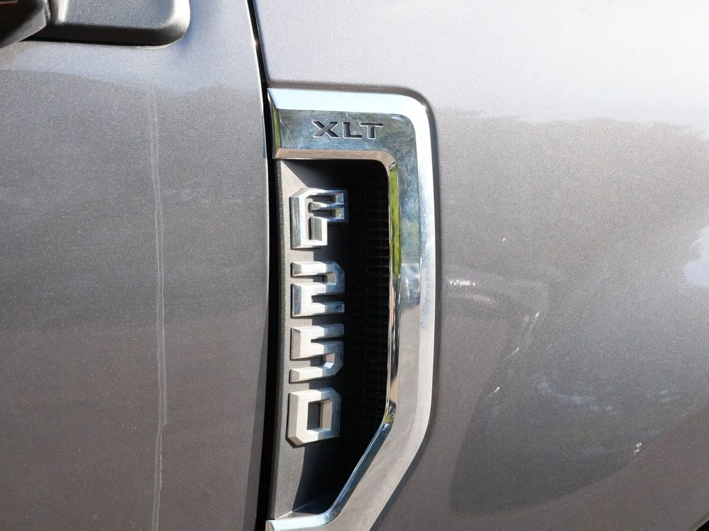 Certified Used 2022 Gray Ford XLT image 10