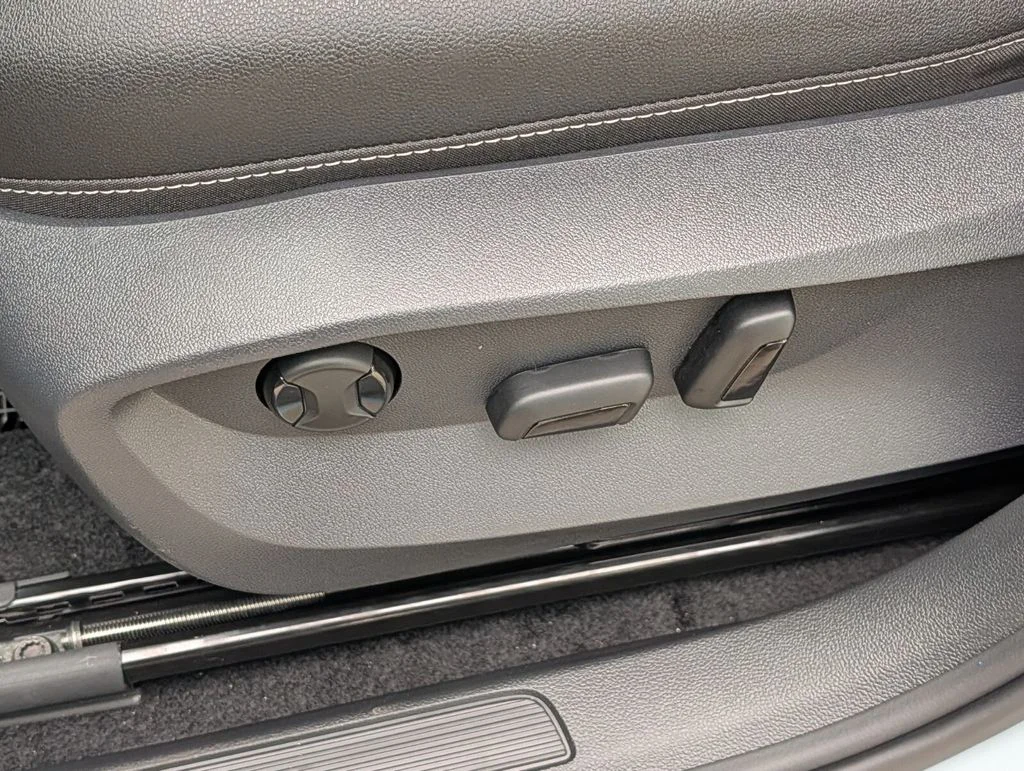 New 2026 Gray Volkswagen 1.5T SEL image 11