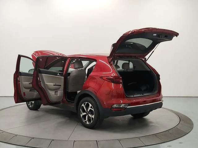 Used 2022 Red Kia LX image 13