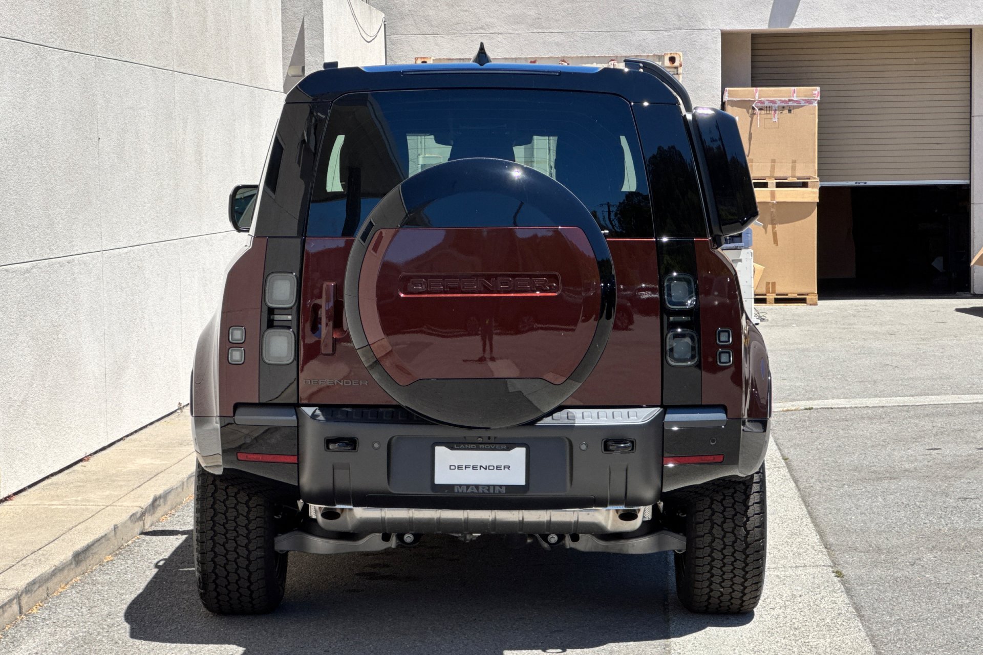 New 2026 Sedona Red Land Rover X-Dynamic SE image 7