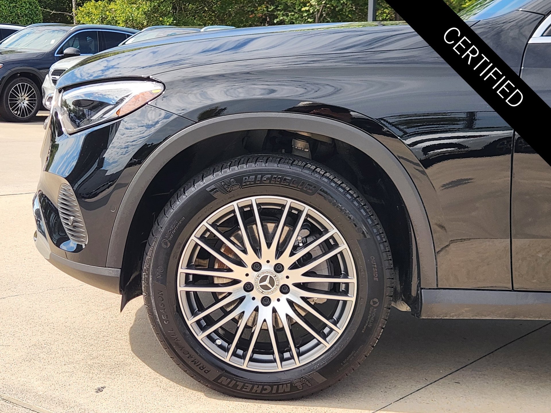 Certified Used 2026 Black Mercedes-Benz GLC 300 image 10