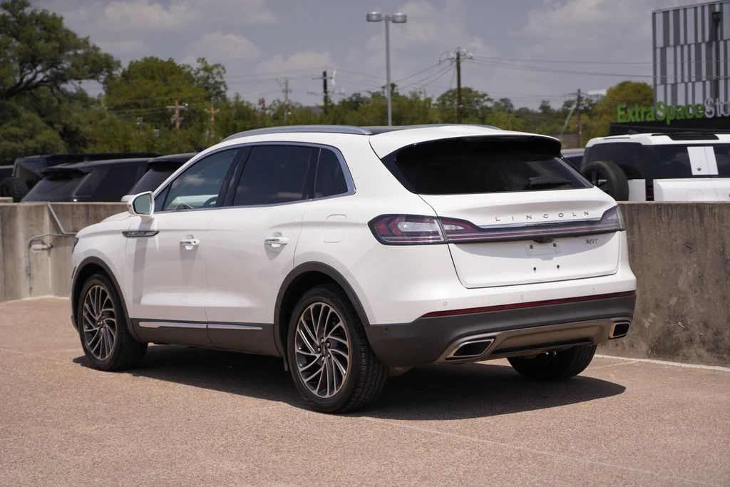 Used 2020 White Lincoln Reserve image 6