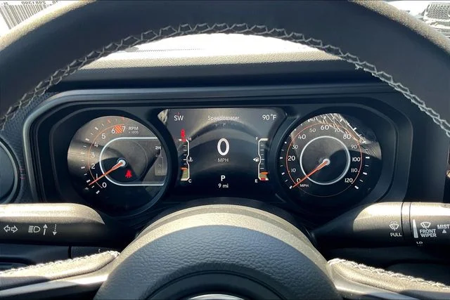 2025 Jeep Wrangler 4-Door Rubicon - Photo 19