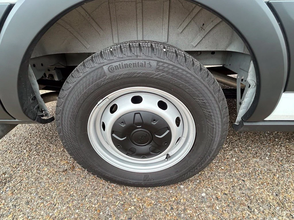 Used 2026 White Ford XL image 8