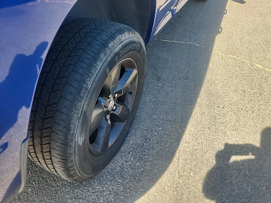Used 2014 Blue Ram Express image 14