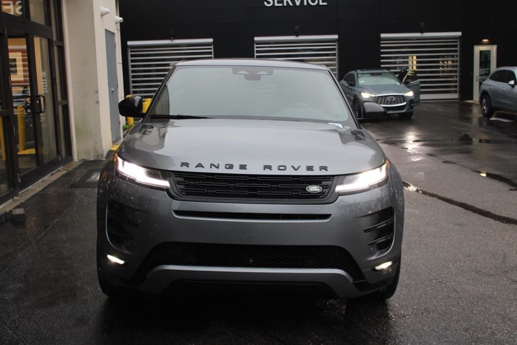 Used 2026  Land Rover Dynamic image 3