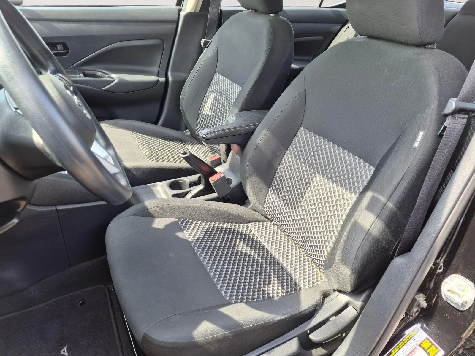 Used 2022 Super Black Nissan S image 13