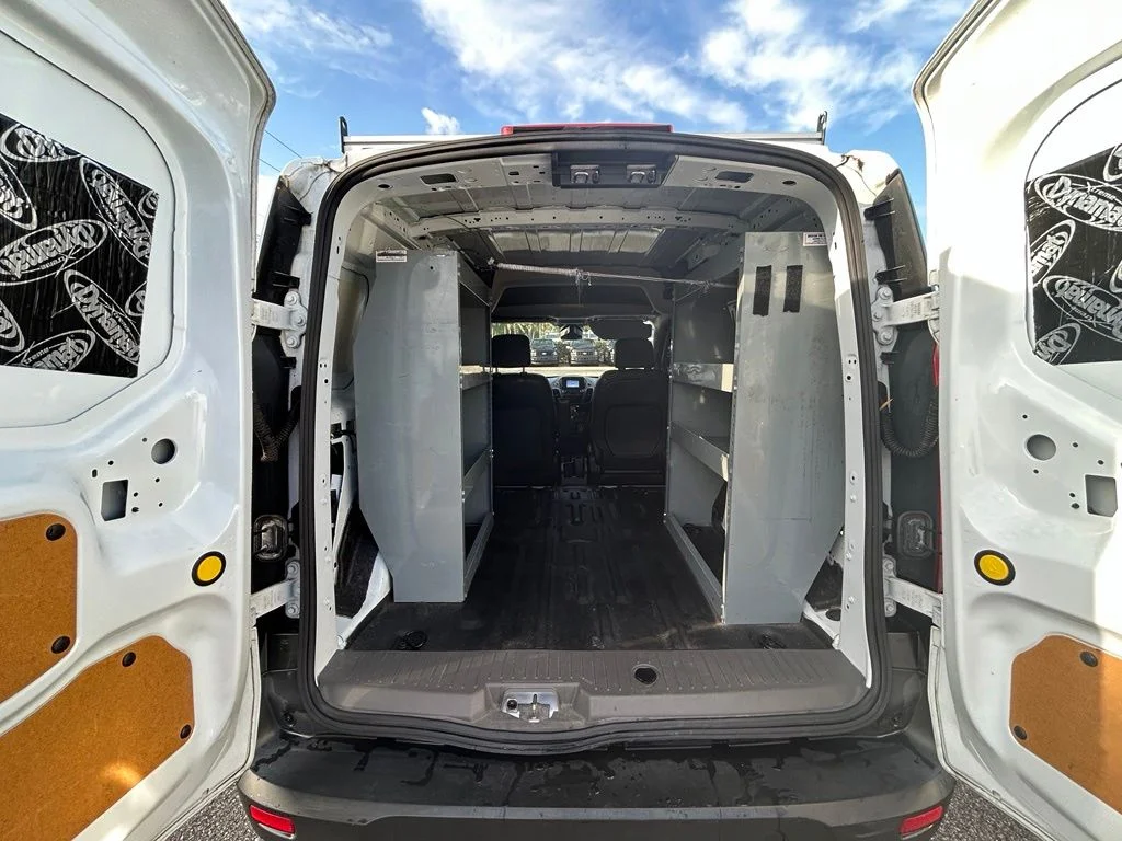 Used 2022 Frozen White Ford XL image 28