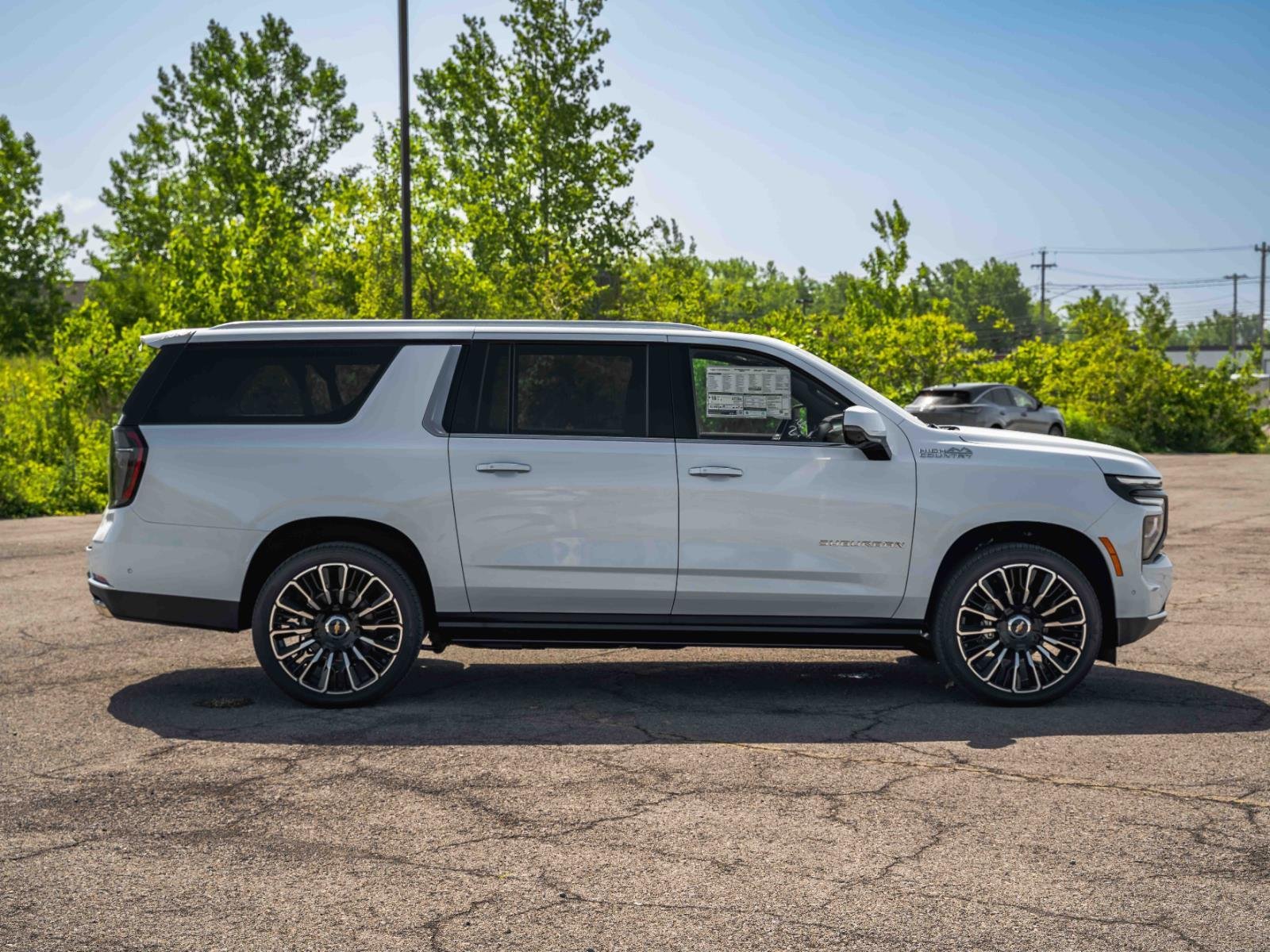 2026 Chevrolet Suburban High Country - Photo 39