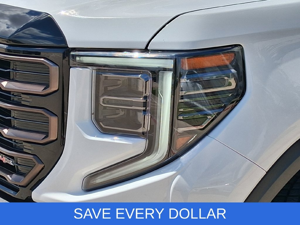 Used 2025 White GMC AT4X image 11