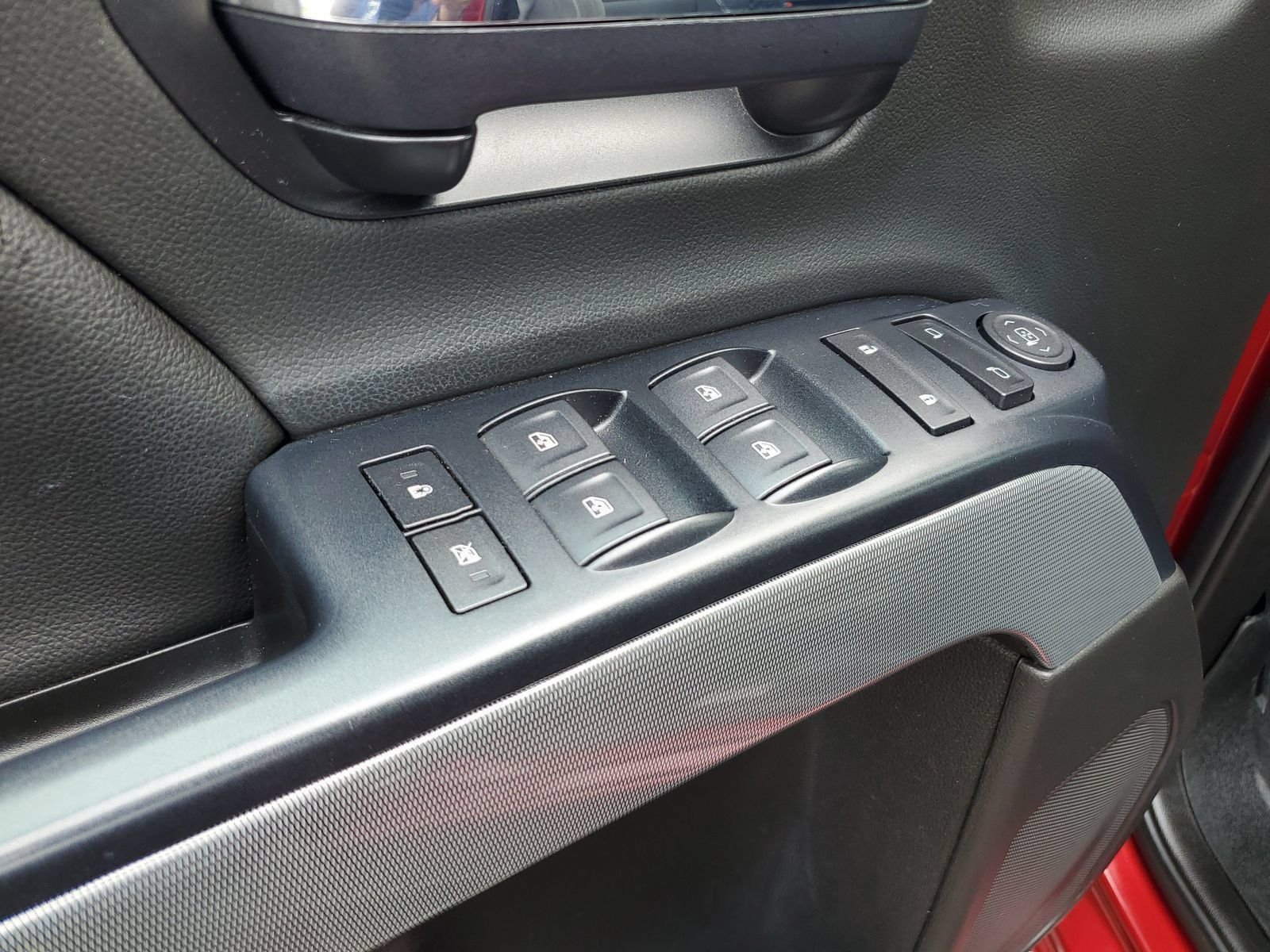 Used 2019 Red Chevrolet LT image 10