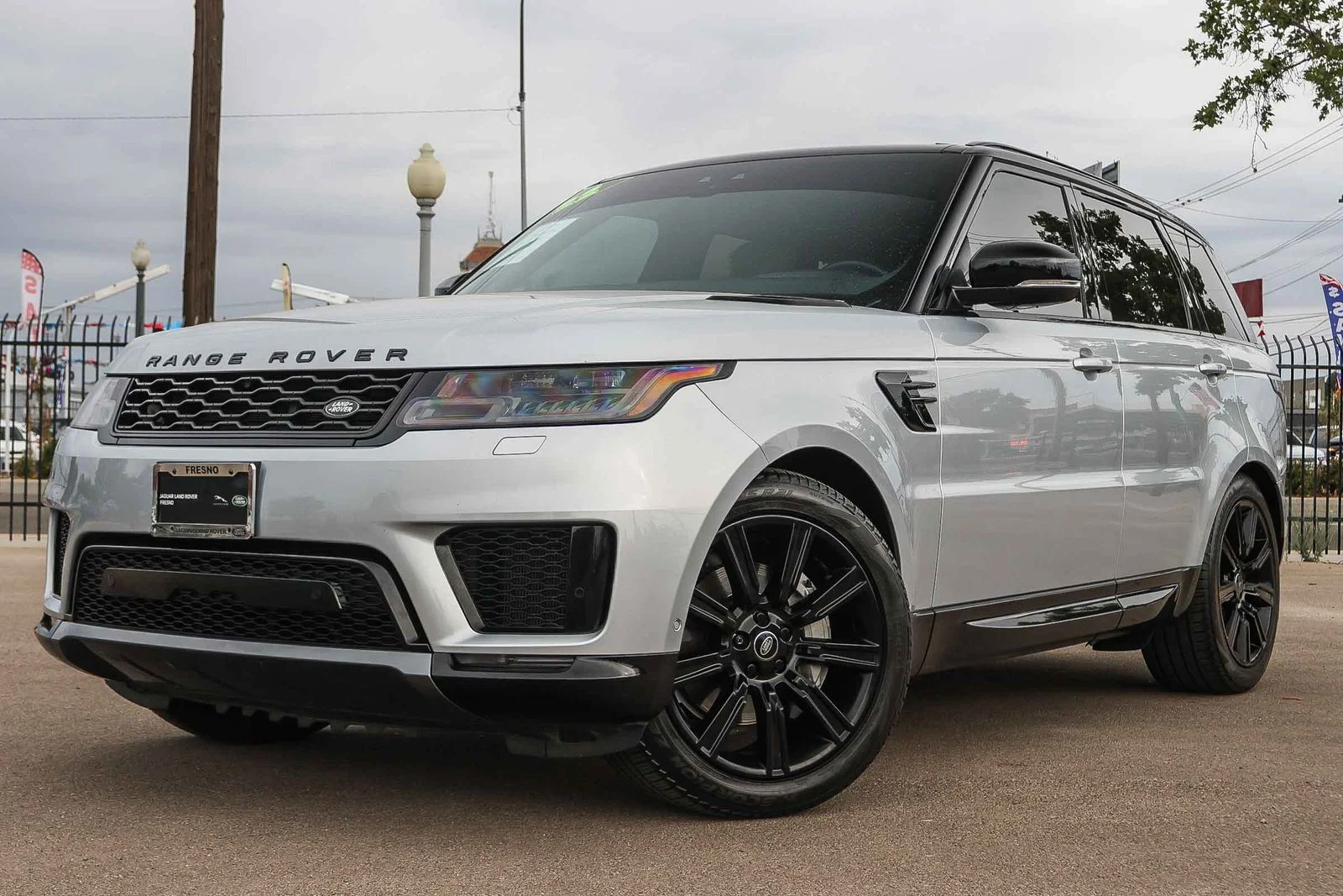 2022 Land Rover Range Rover Sport 3.0 MHEV HSE Silver Edition's photo