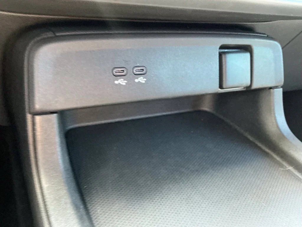 Used 2024  Honda EX image 36