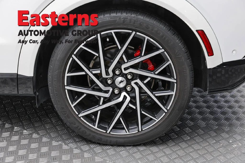 Used 2023 White Ford GT image 8