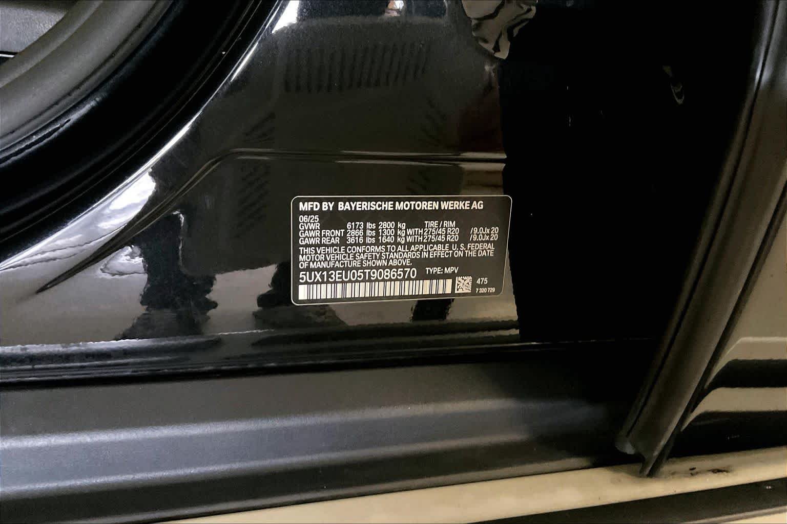 Used 2026  BMW sDrive40i image 32