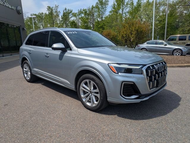 2025 Audi Q7 Premium Plus - Photo 9