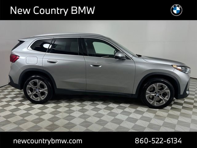 Used 2023 Space Silver Metallic BMW xDrive28i image 8