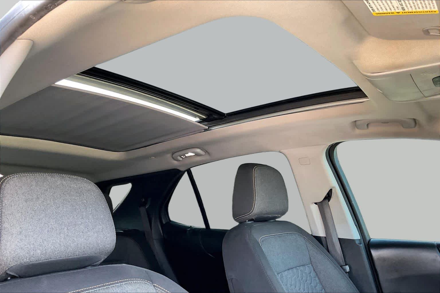 Used 2018 Silver Ice Metallic Chevrolet LT image 12