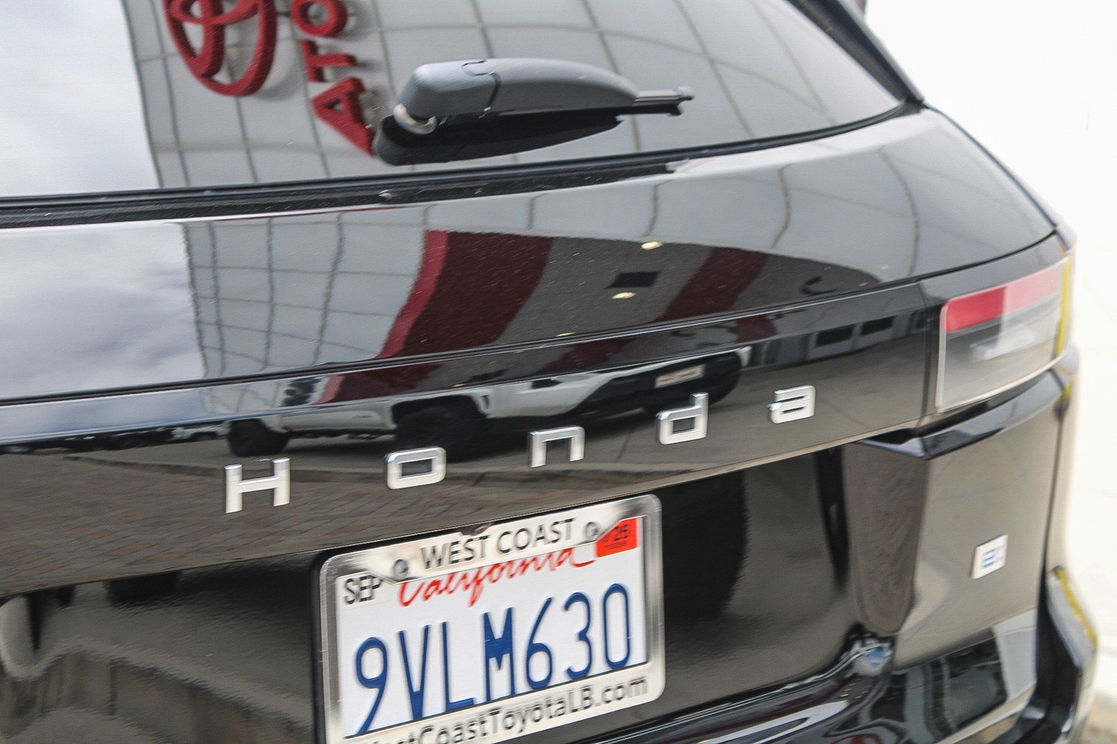 Used 2025 Raven Black Honda EX image 10