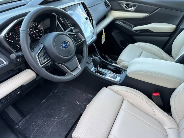 New 2026 CRYSTAL WHITE PEARL Subaru Limited 7-Passenger image 11