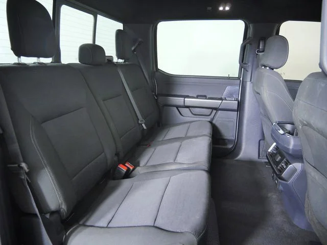 Used 2023 White Ford XLT image 17