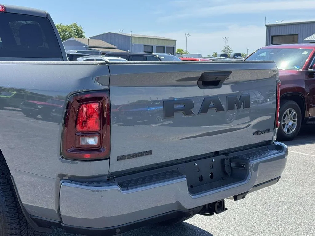 Used 2026 White Ram Big Horn image 10
