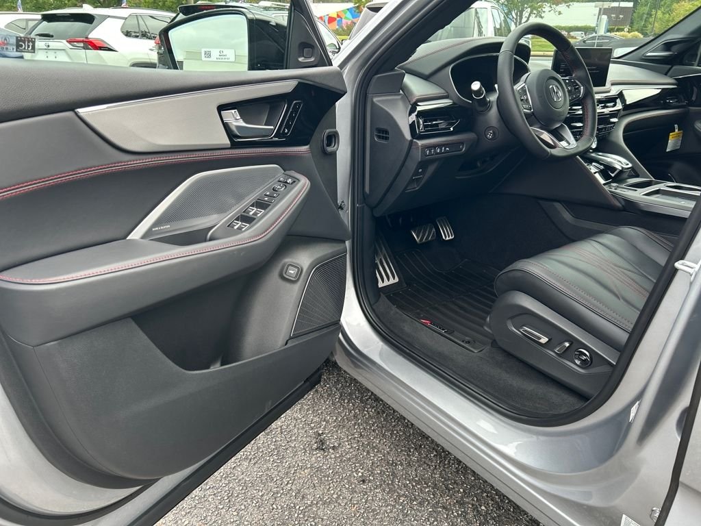 2026 Acura MDX A-Spec w/Advance Package - Photo 11