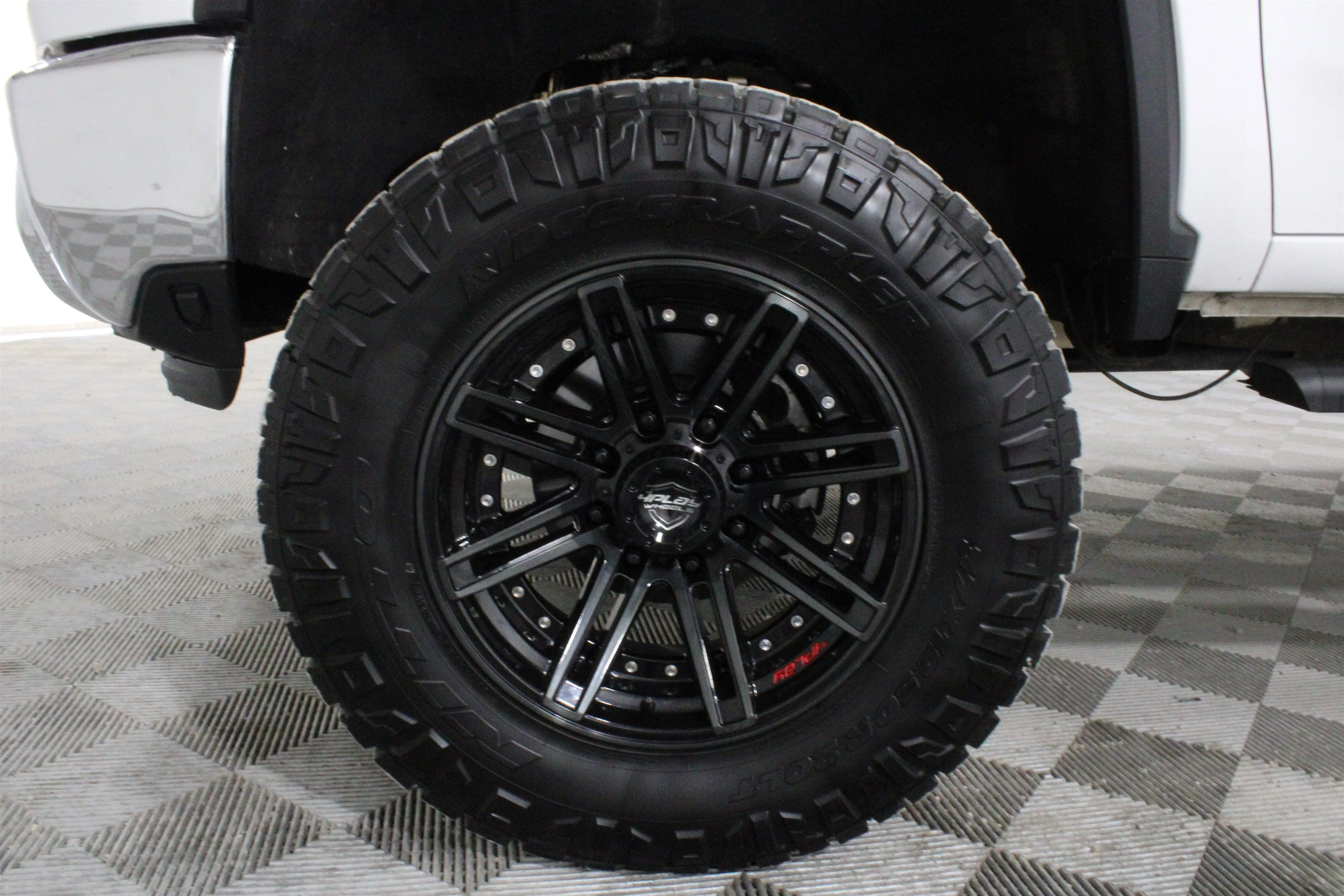 2024 Chevrolet Silverado 2500HD LTZ - Photo 33