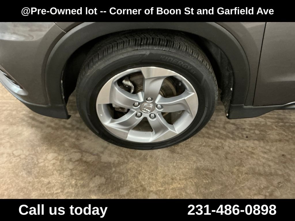 Used 2019  Honda LX image 10