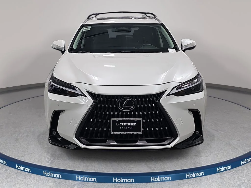 Used 2025 White Lexus 350 Premium image 3