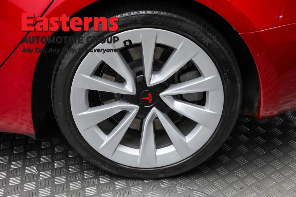 Used 2021 Red Tesla Long Range image 8