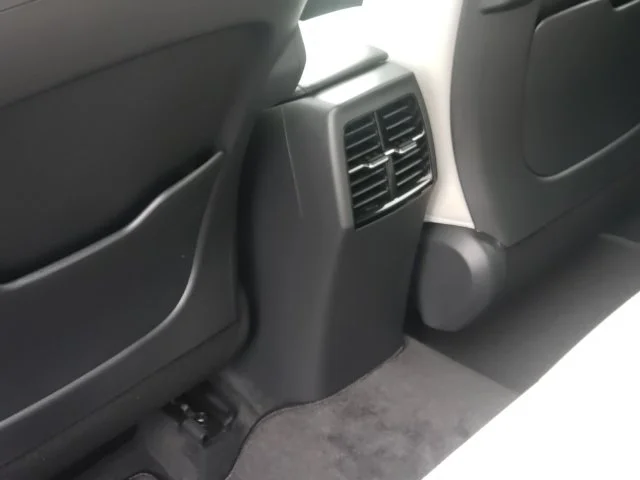 Used 2023 Black Kia EX Touring image 15