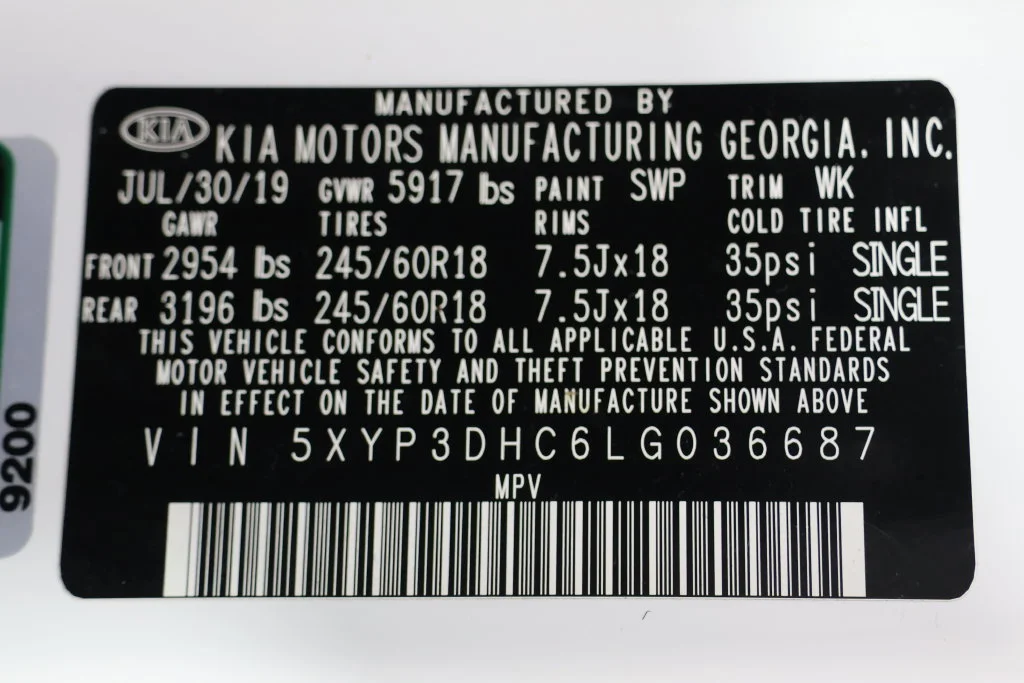 Used 2020 Snow White Pearl Kia EX image 33