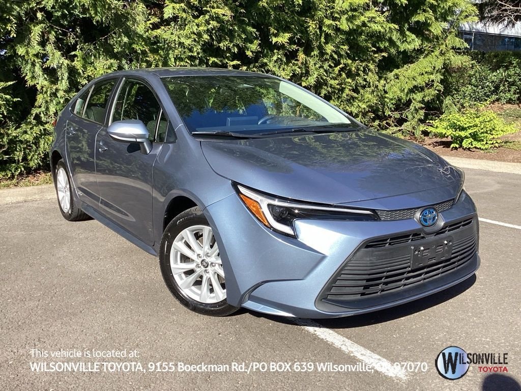 2025 Toyota Corolla LE Hybrid CVT AWD's photo