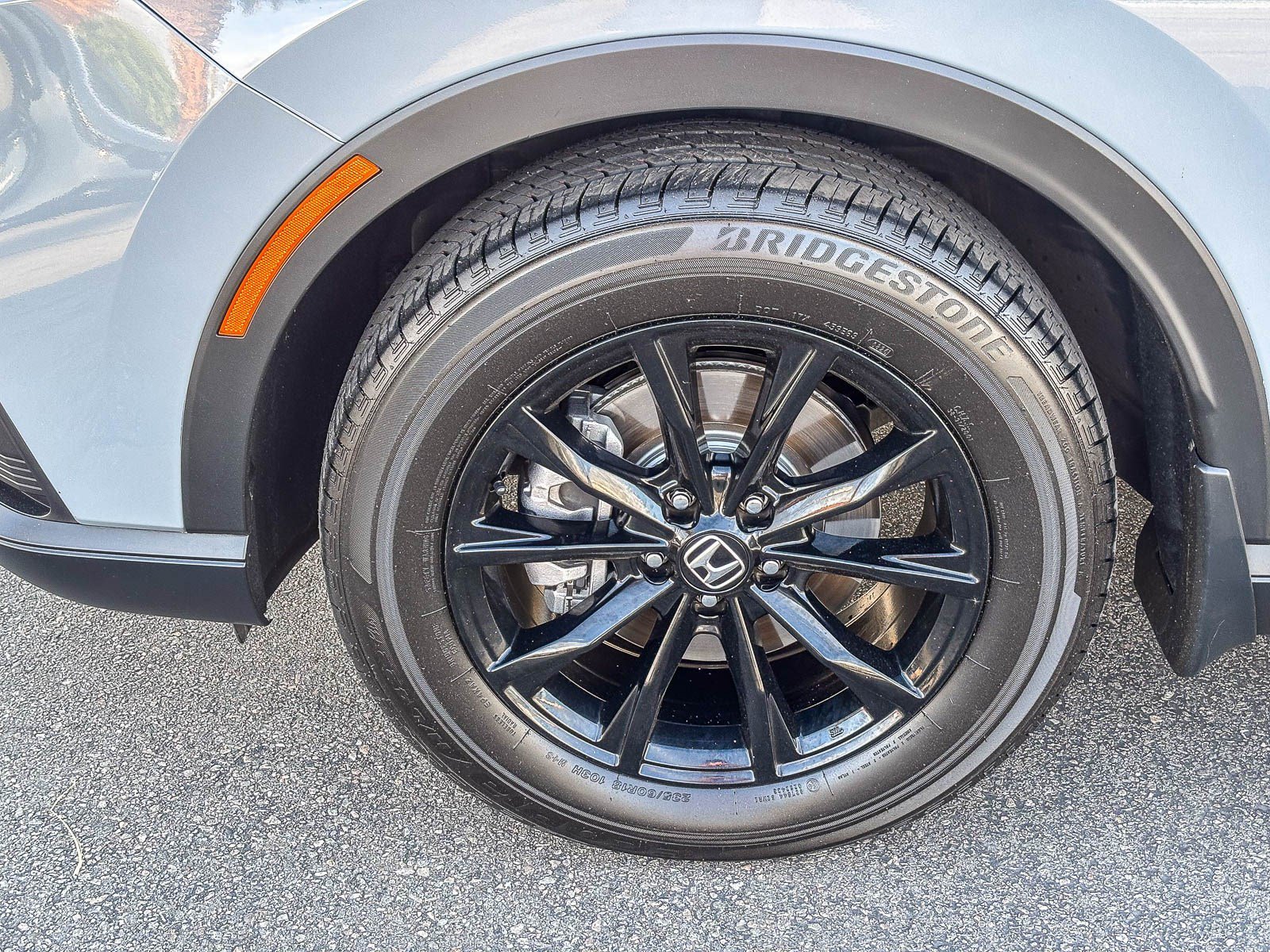 Used 2024 Urban Gray Pearl Honda Sport-L image 10