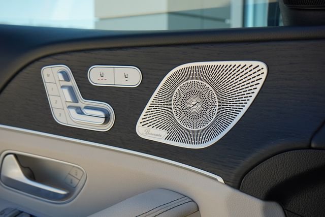 Used 2022 White Mercedes-Benz GLE 350 image 20