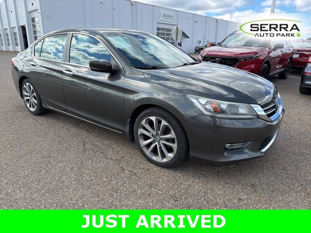 2013 Honda Accord Sport photo 2