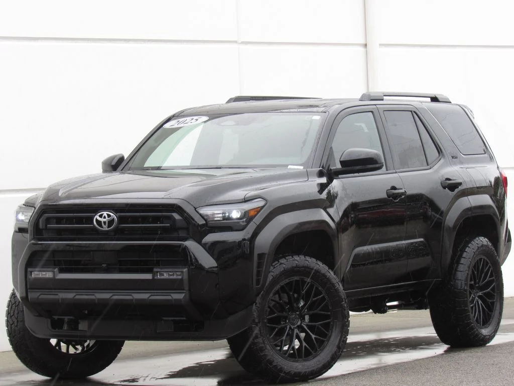 2025 Toyota 4Runner SR5 2WD's photo