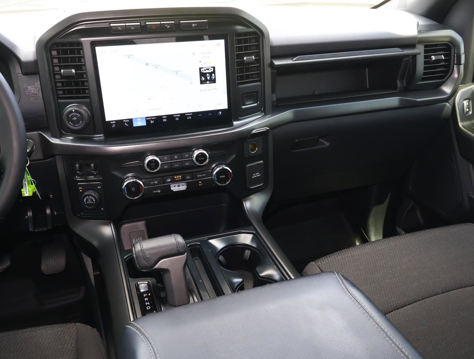 2024 Ford F-150 XLT - Photo 13
