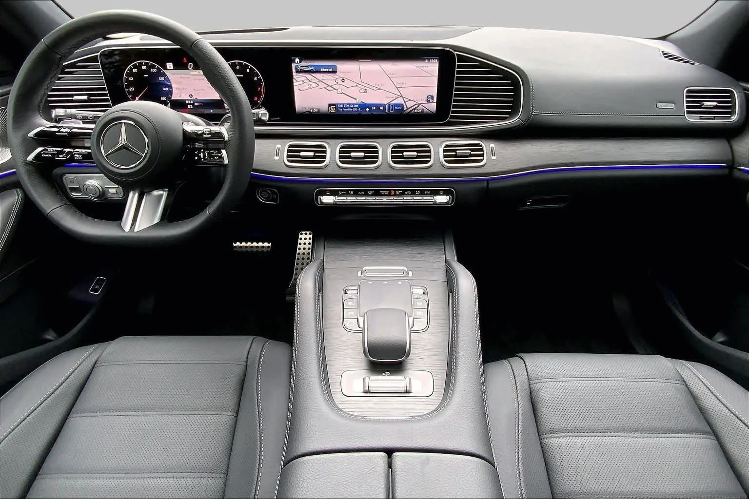 New 2026 Obsidian Black Metallic Mercedes-Benz GLS 580 image 5
