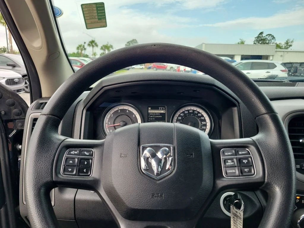 Used 2022 Diamond Black Ram Tradesman image 19